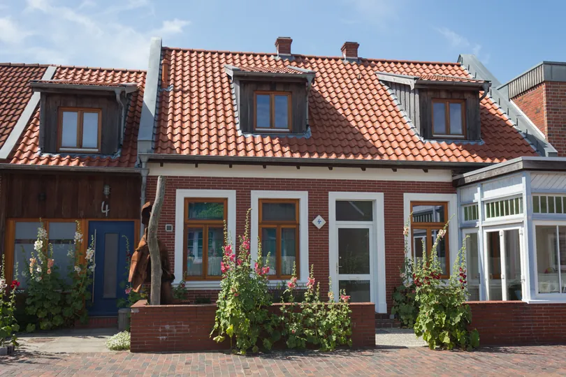 Straßenansicht des Vormannshuus auf Borkum